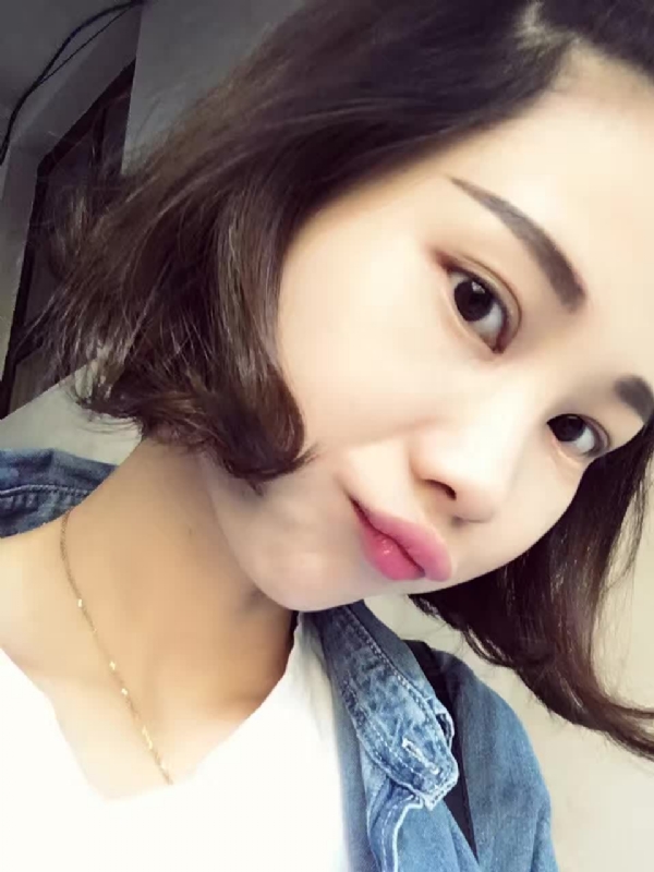 dengdeng的第一张照片--父母相亲团