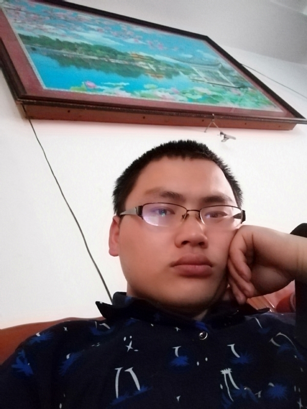 90男孩的第一张照片--父母相亲团