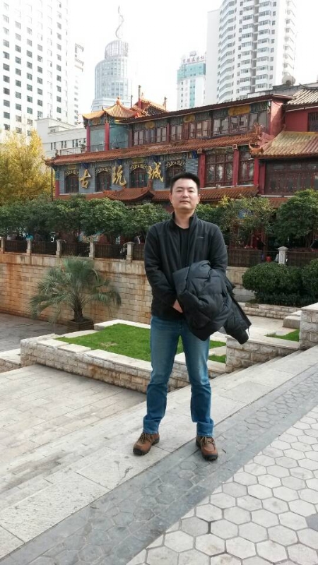 Howard的第一张照片--父母相亲团