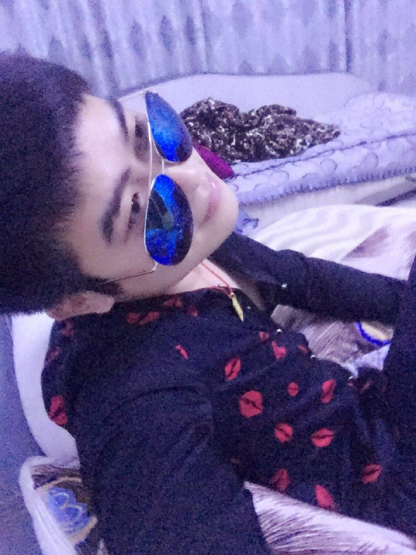 张小嫌的第一张照片--父母相亲团