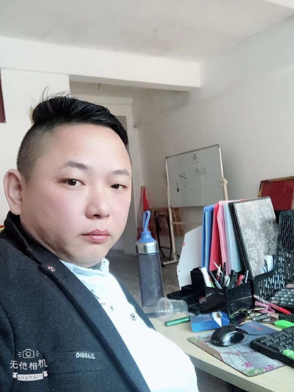 永不言弃的第一张照片--父母相亲团