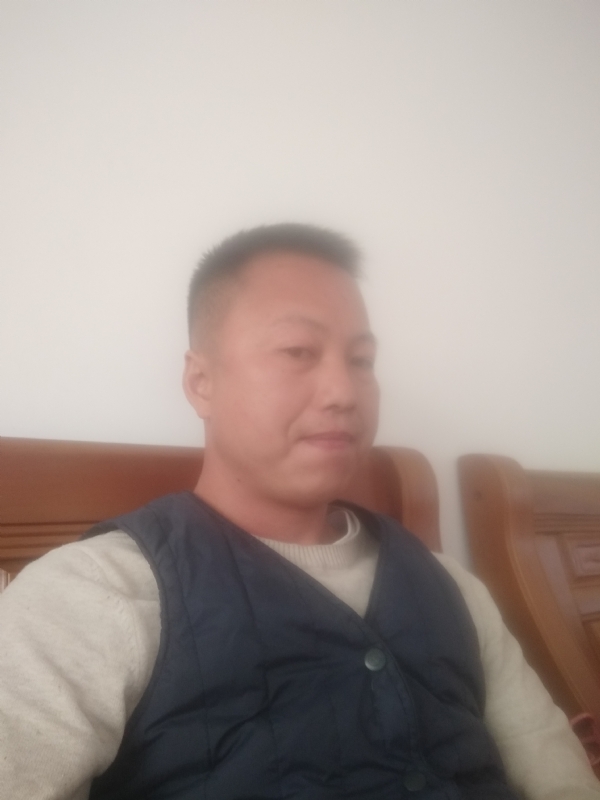 只对你好的第一张照片--父母相亲团