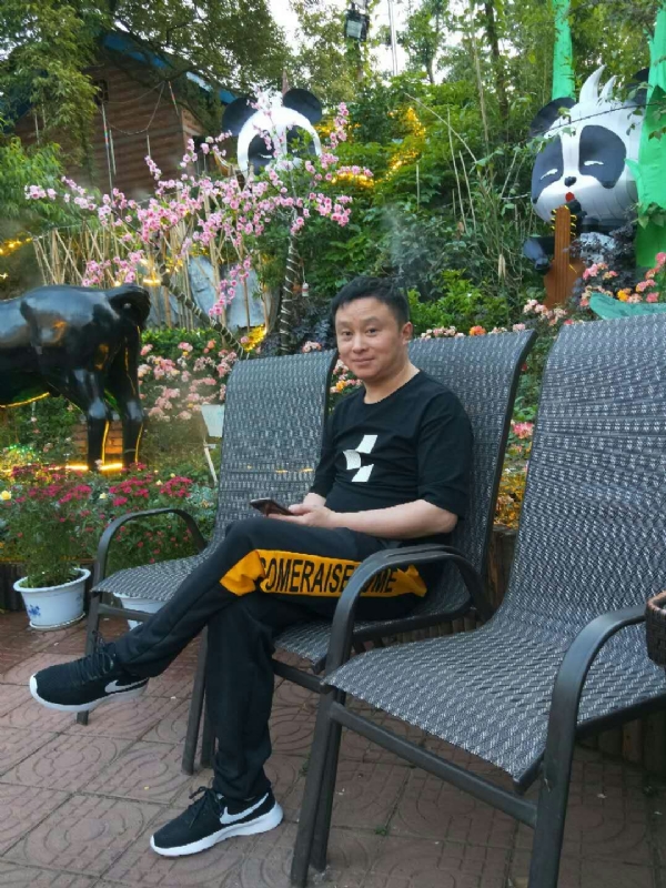 想家的第一张照片--父母相亲团