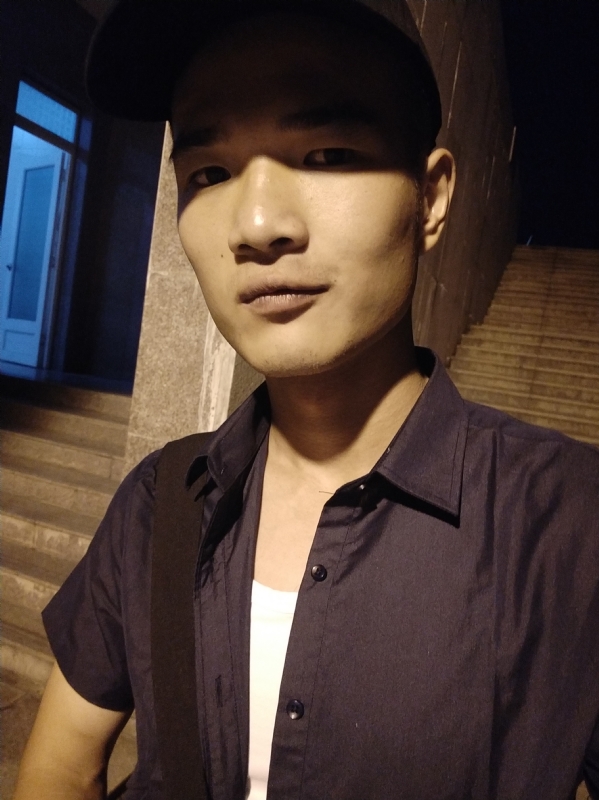 各取所需的第一张照片--父母相亲团