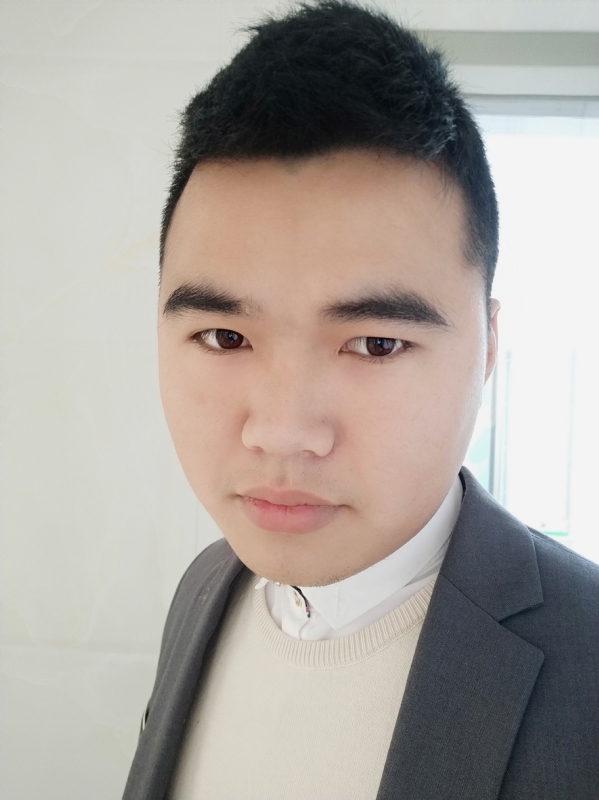 啊辉的第一张照片--父母相亲团