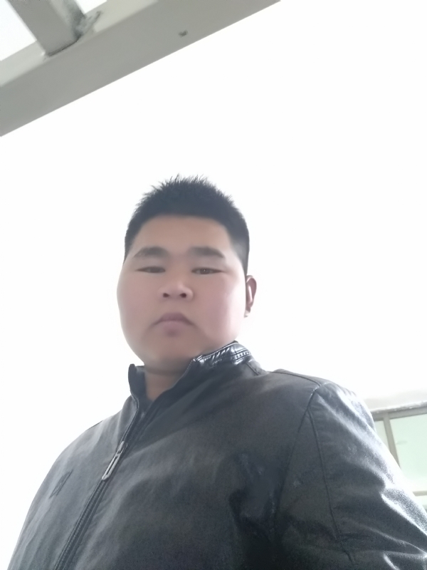小哥的第一张照片--父母相亲团