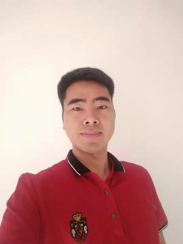 紫游龙的第一张照片--父母相亲团