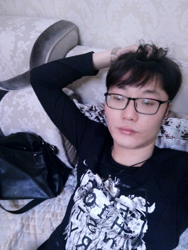 想事的猪的第一张照片--父母相亲团