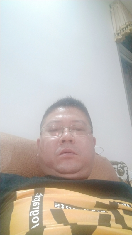阿明的第一张照片--父母相亲团