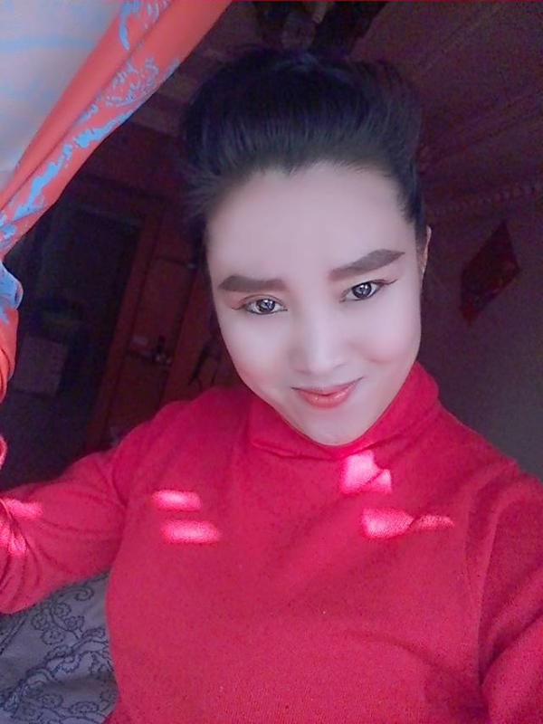 红狼的第一张照片--父母相亲团