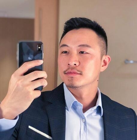 残痕的第一张照片--父母相亲团