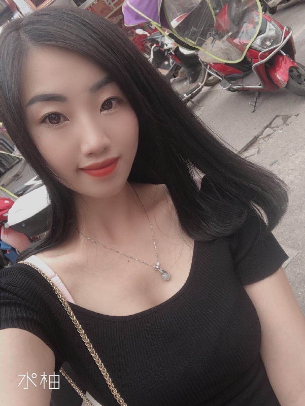 响的第一张照片--父母相亲团