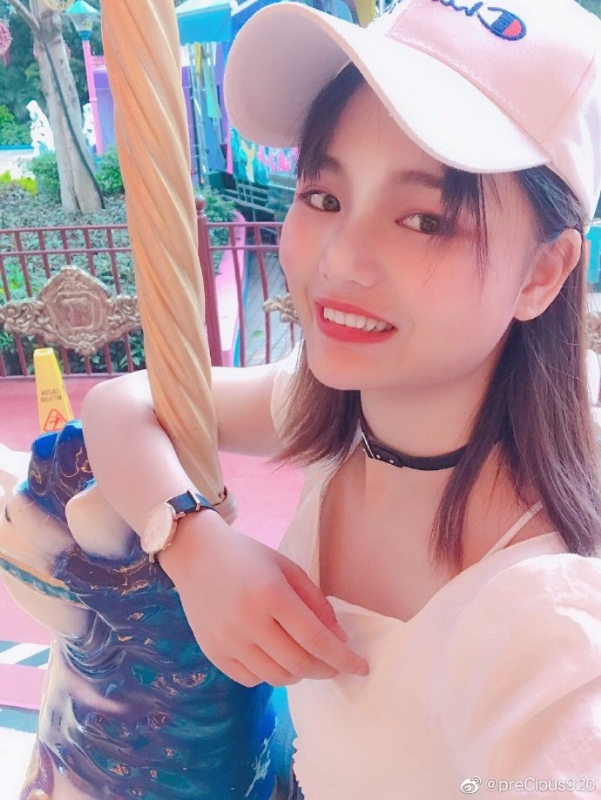 晓乐乐的第一张照片--父母相亲团