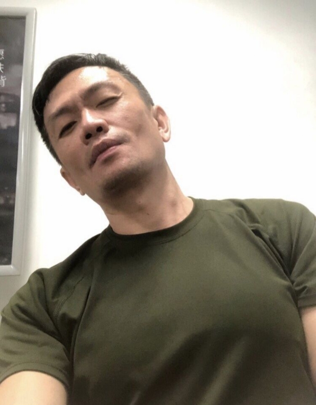 人心冷暖的第一张照片--父母相亲团