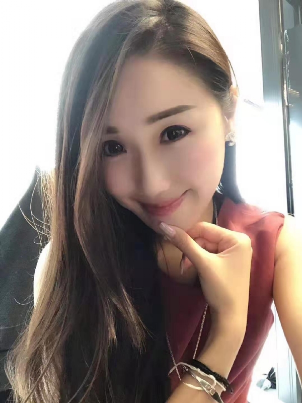 彩蝶的第一张照片--父母相亲团