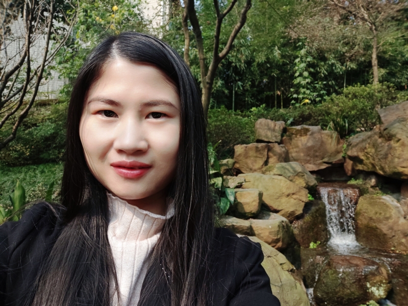 小琳的第一张照片--父母相亲团