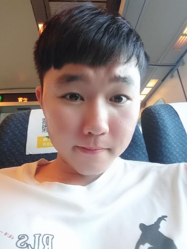 爱玉的第一张照片--父母相亲团