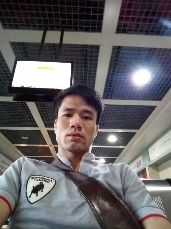 武哥的第一张照片--父母相亲团