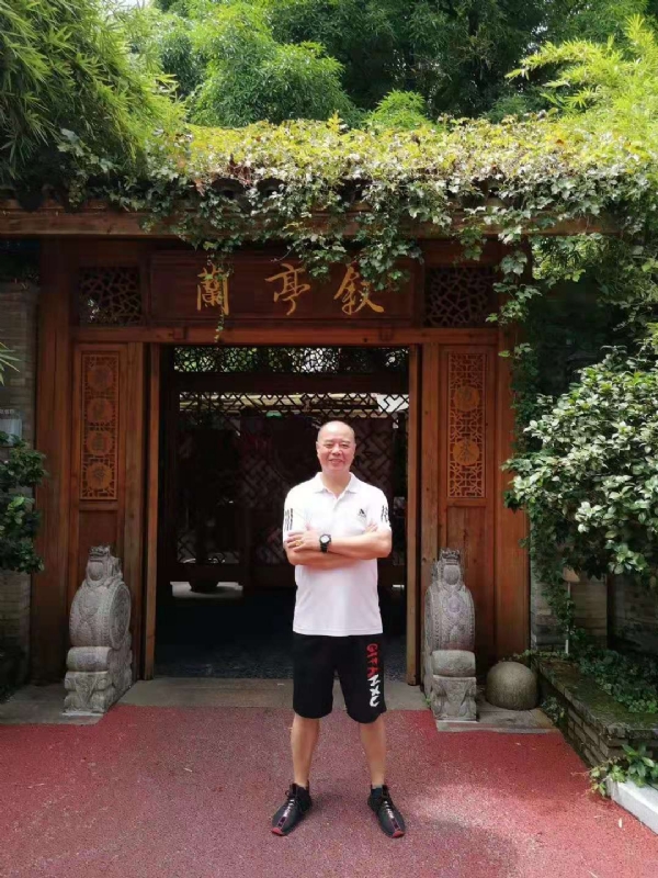 李国伟的第四张照片--父母相亲团