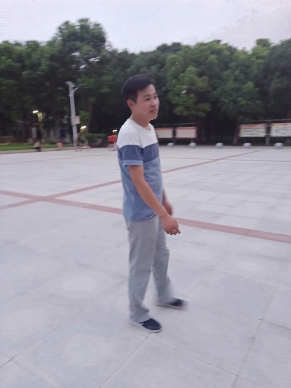 一笑的第一张照片--父母相亲团
