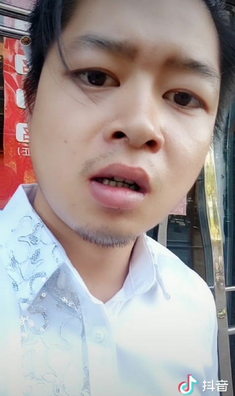 心诚则灵的第一张照片--父母相亲团