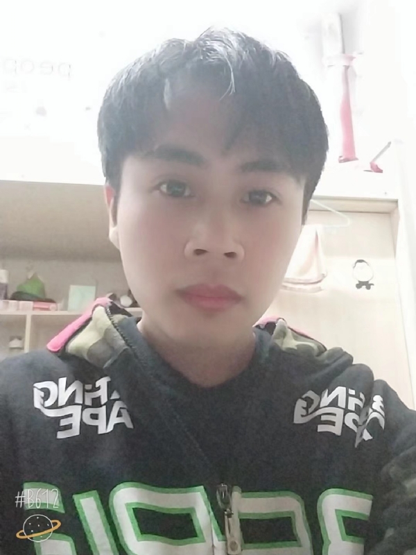 云哥的第一张照片--父母相亲团