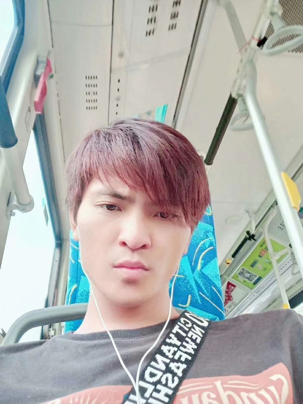 今日推销的第二张照片--父母相亲团