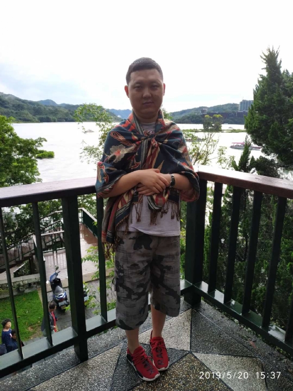 爱情里的俩个人的第一张照片--父母相亲团