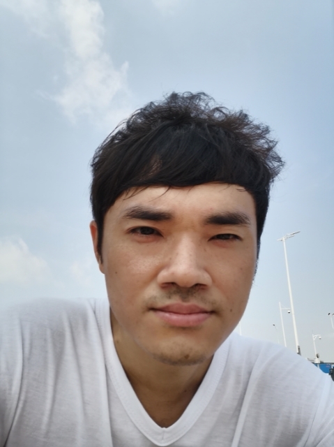 老实人的第一张照片--父母相亲团