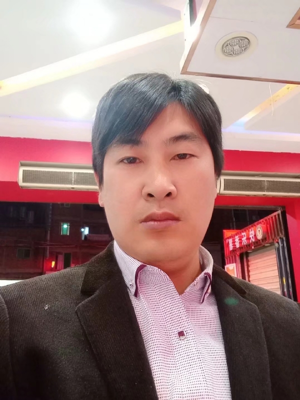 奔跑的第二张照片--父母相亲团