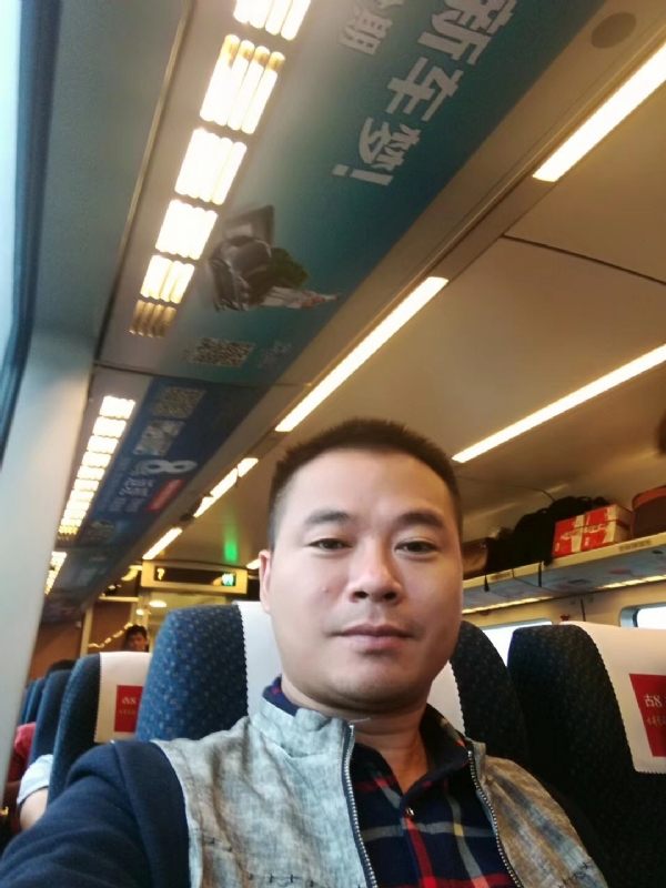等爱的人的第一张照片--父母相亲团