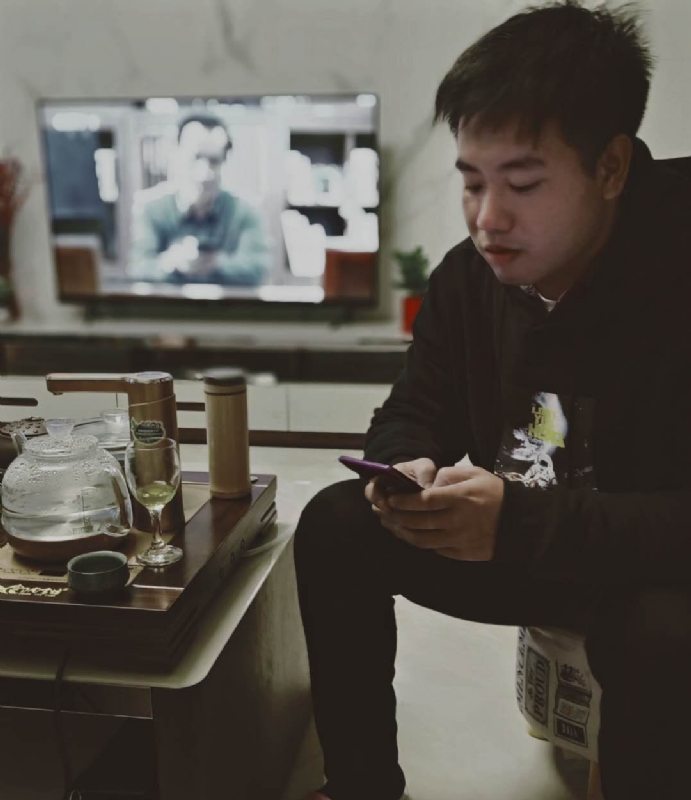 嗯今年能脱单吗的第一张照片--父母相亲团