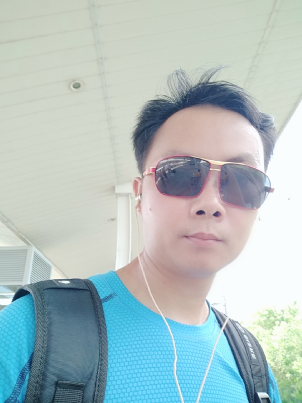 八九不离十的第一张照片--父母相亲团