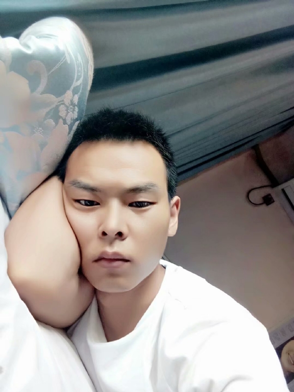琪子心的第一张照片--父母相亲团