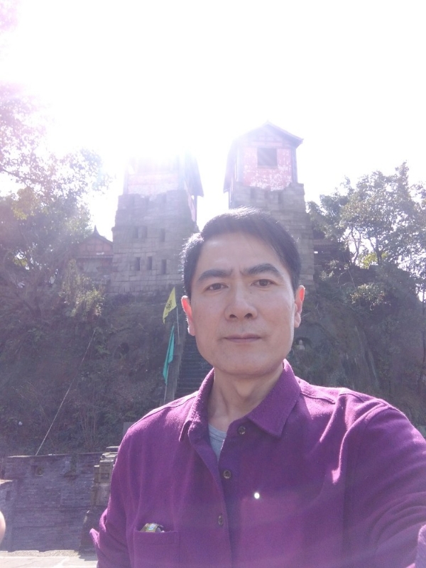 明天的答案的第二张照片--父母相亲团