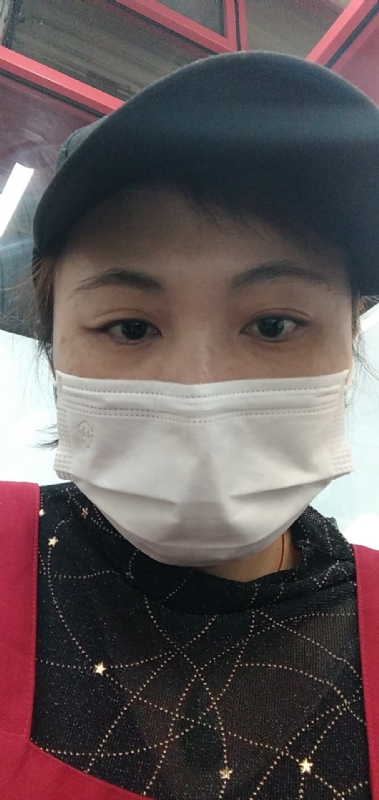 tata倩倩的第一张照片--父母相亲团