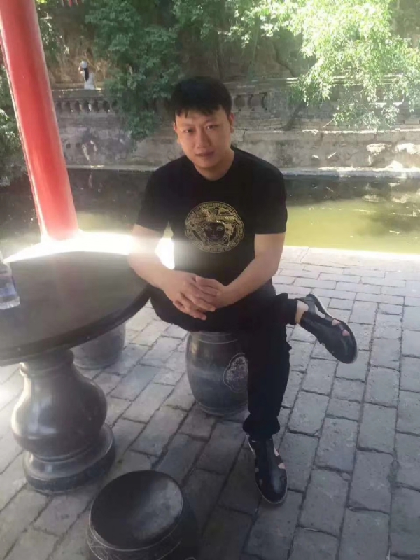 阿斌的第一张照片--父母相亲团