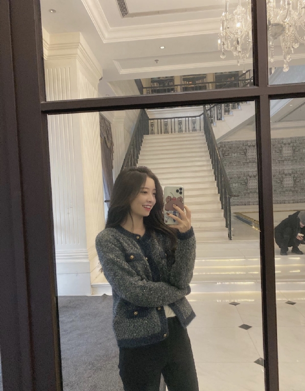 Emily的第一张照片--父母相亲团