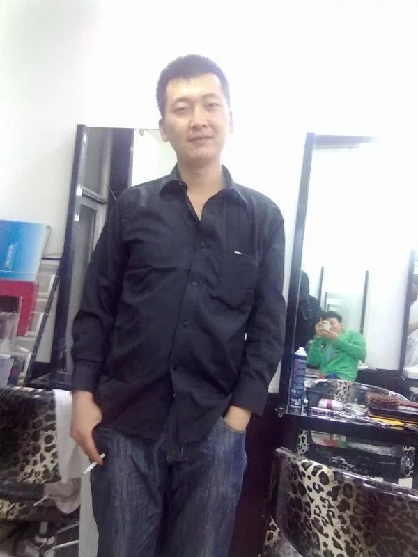 风筝的第一张照片--父母相亲团