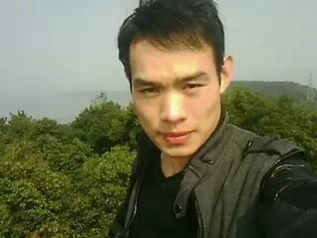 明镜的第二张照片--父母相亲团