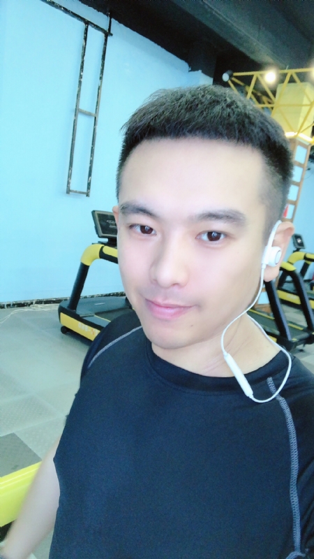 紫色天蝎的第一张照片--父母相亲团