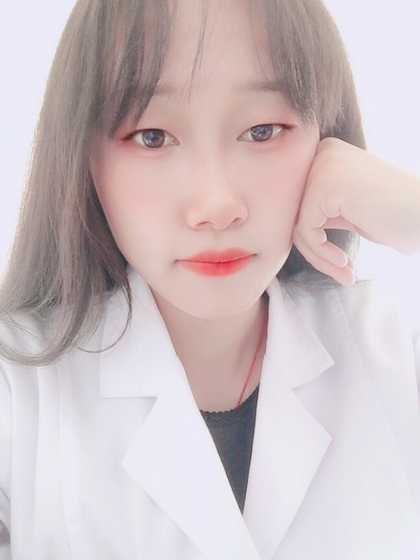 白婚纱的第一张照片--父母相亲团