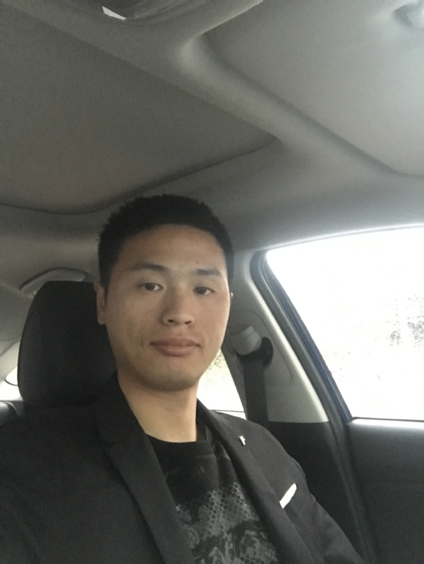 向前走的第一张照片--父母相亲团
