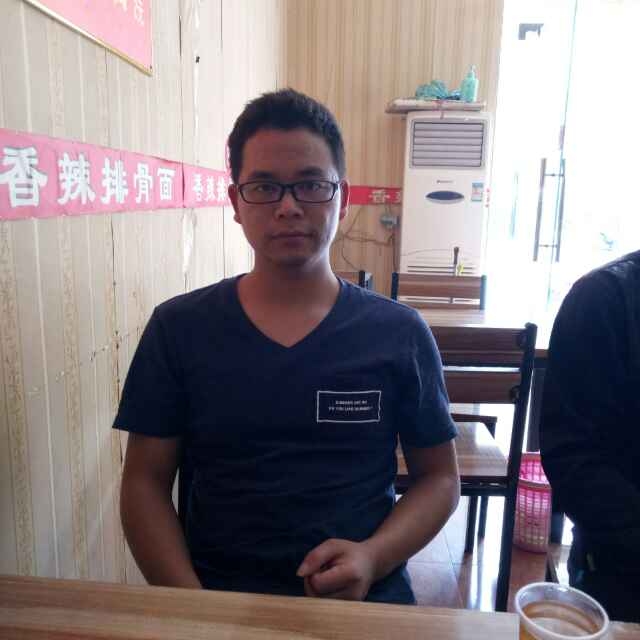 会哭的星星的第二张照片--父母相亲团