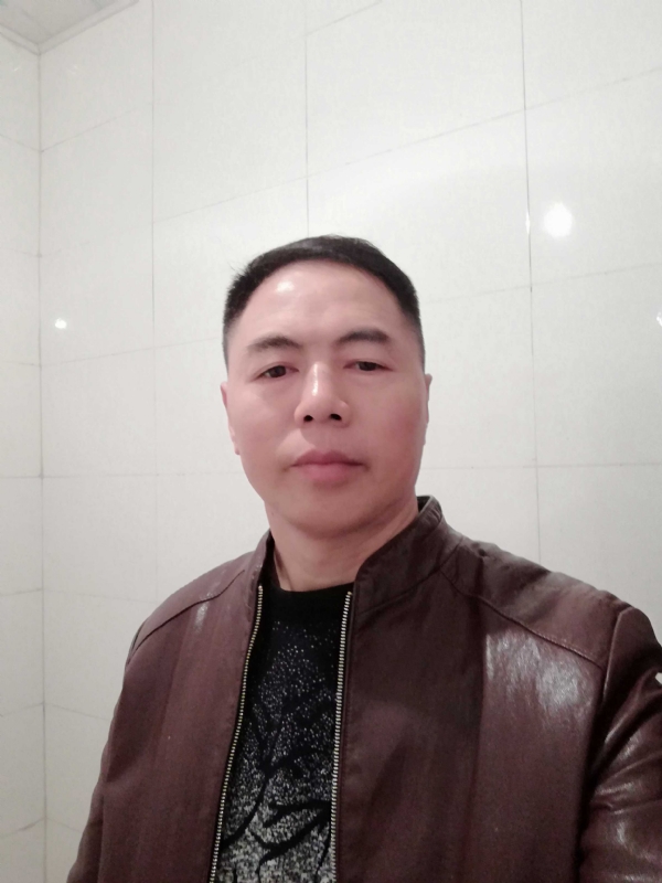 枭的第一张照片--父母相亲团