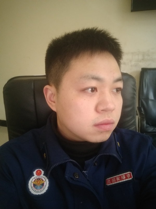 訫尘的第三张照片--父母相亲团