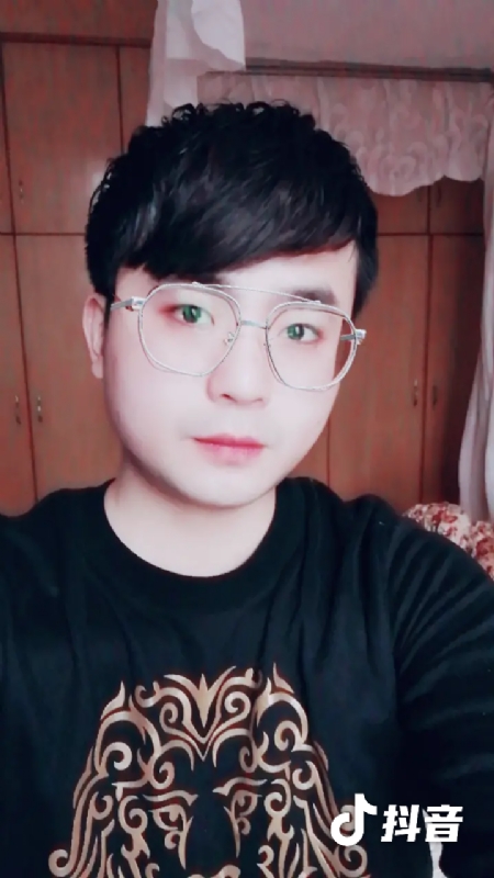 哎呦哥哥的第二张照片--父母相亲团