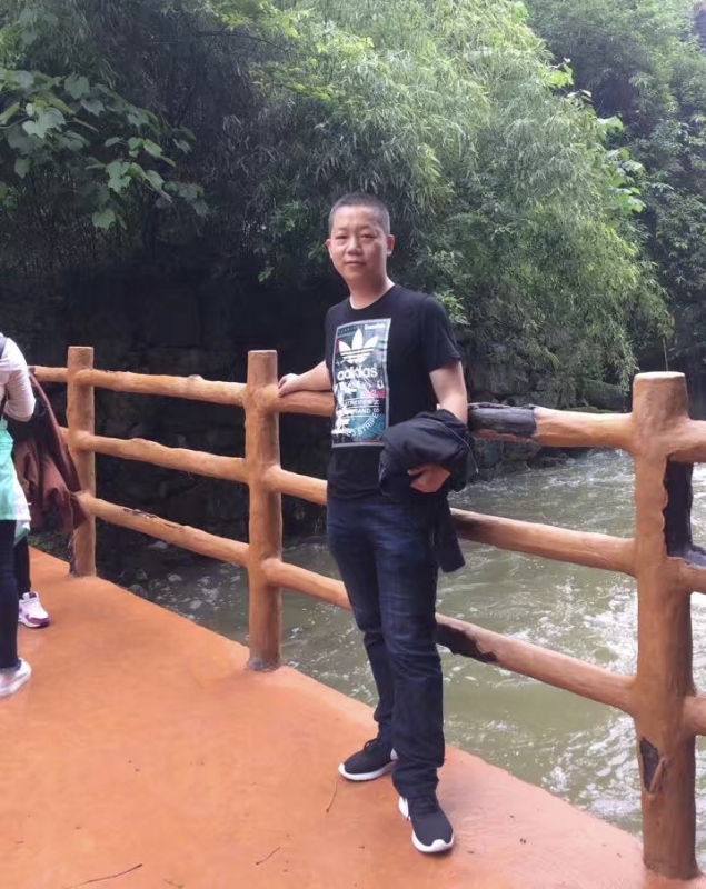 故事的开始的第一张照片--父母相亲团
