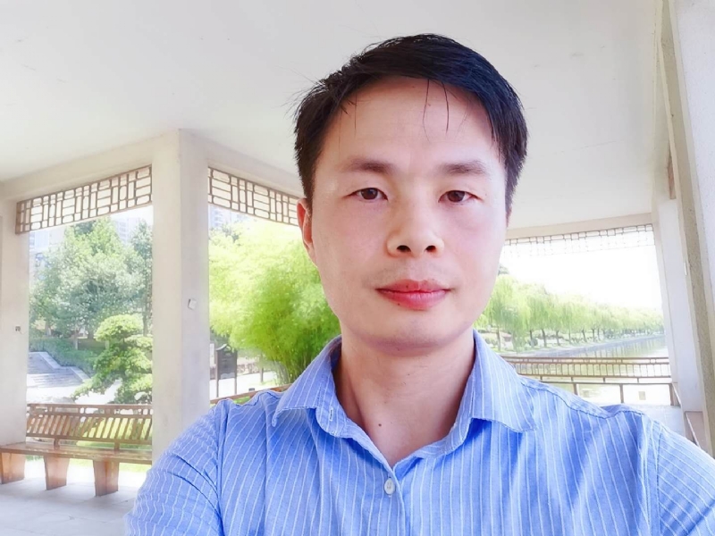 小艾同学的第一张照片--父母相亲团