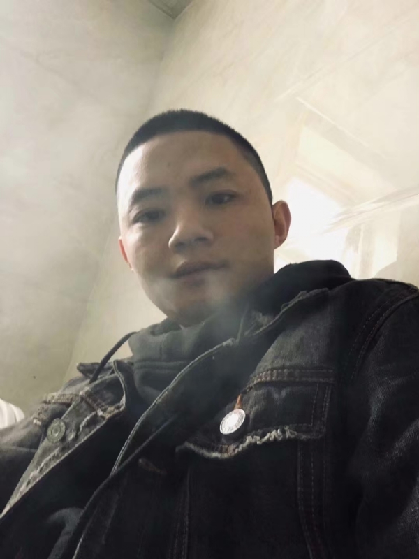 来的第一张照片--父母相亲团
